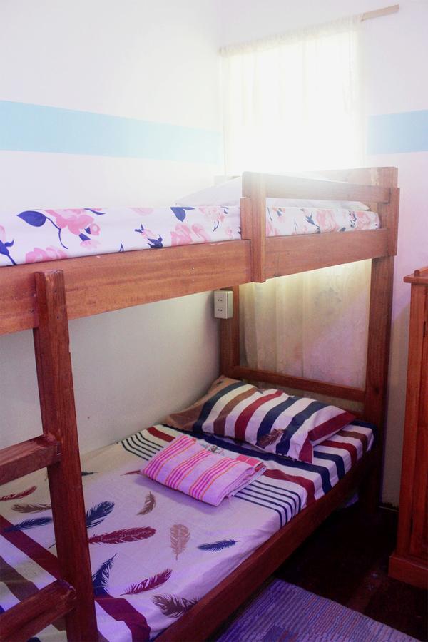 J'S Backpackers Hostel Davao ภายนอก รูปภาพ