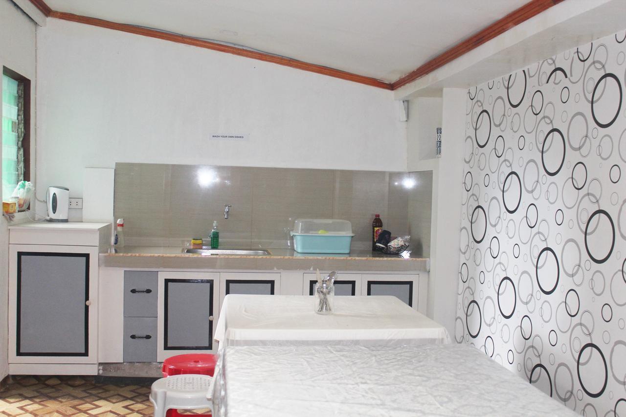 J'S Backpackers Hostel Davao ภายนอก รูปภาพ
